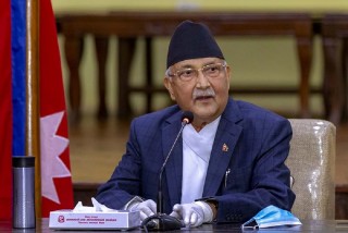 संसद विघटन गर्न मध्यरातमा मन्त्रिपरिषद्, मंसिरमा नयाँ निर्वाचन गर्नेगरी मिति तोक्ने तयारी