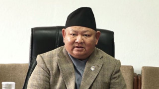 मन्त्री आलेद्वारा नेपाल एयरलाइन्सका अध्यक्षमाथि गालीगलौज र हातपात