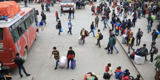 उपत्यका छाड्ने यात्रुको चाप उच्च