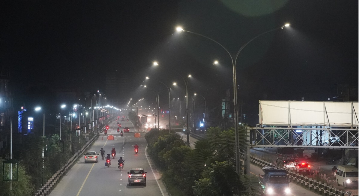 smart street light 1.jpg