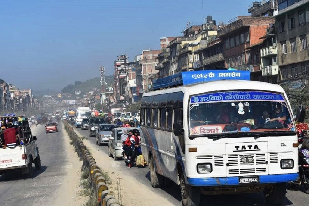 दसैँमा करिब १० लाख सर्वसाधारणले काठमाडौं उपत्यका छोड्ने