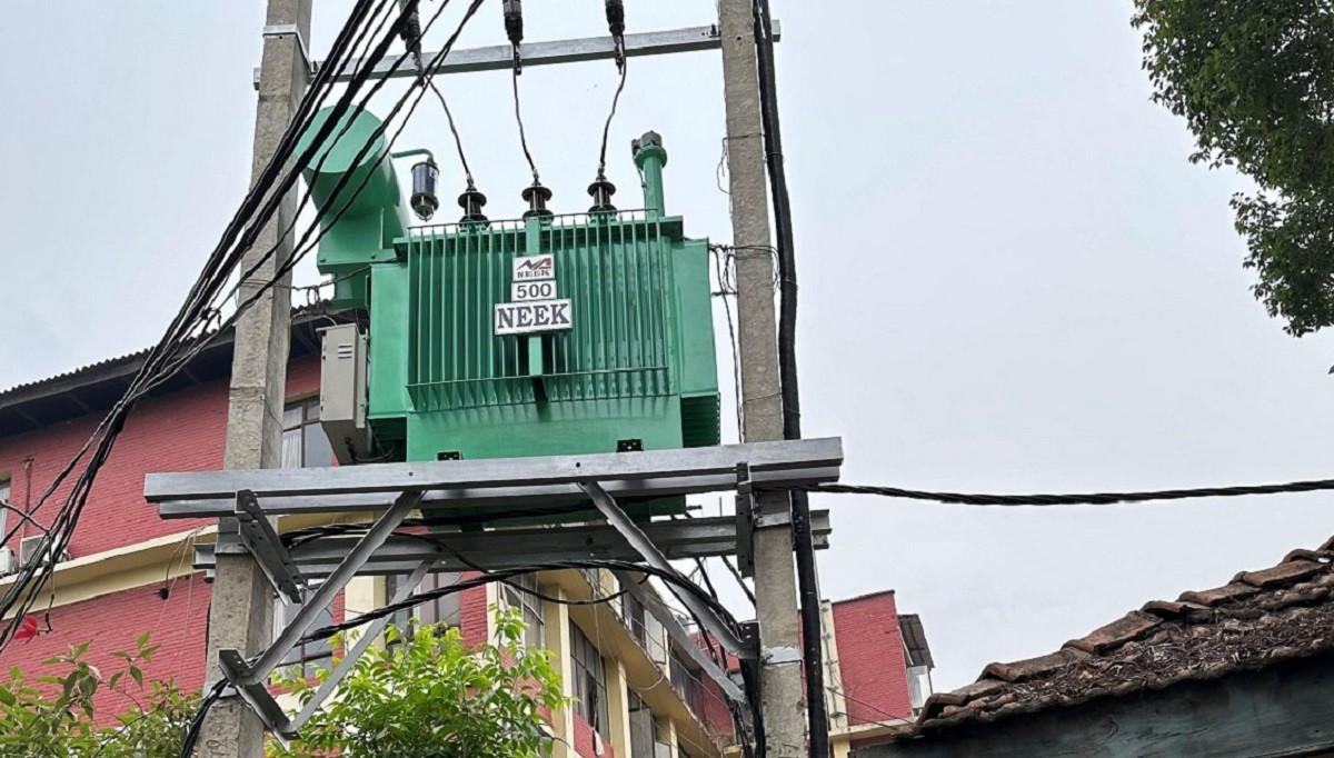 transformer 1.jpg