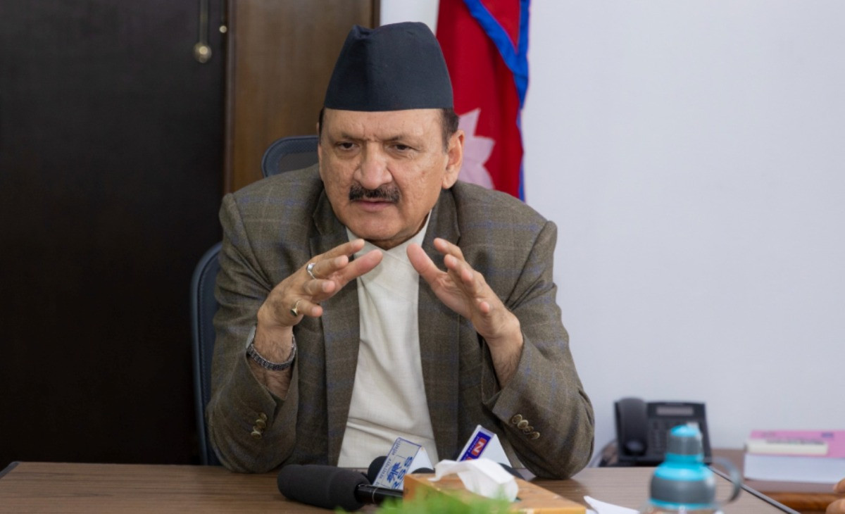 बजेटले अर्थतन्त्र सुधारको बाटो समातेको छ : अर्थमन्त्री डा महत