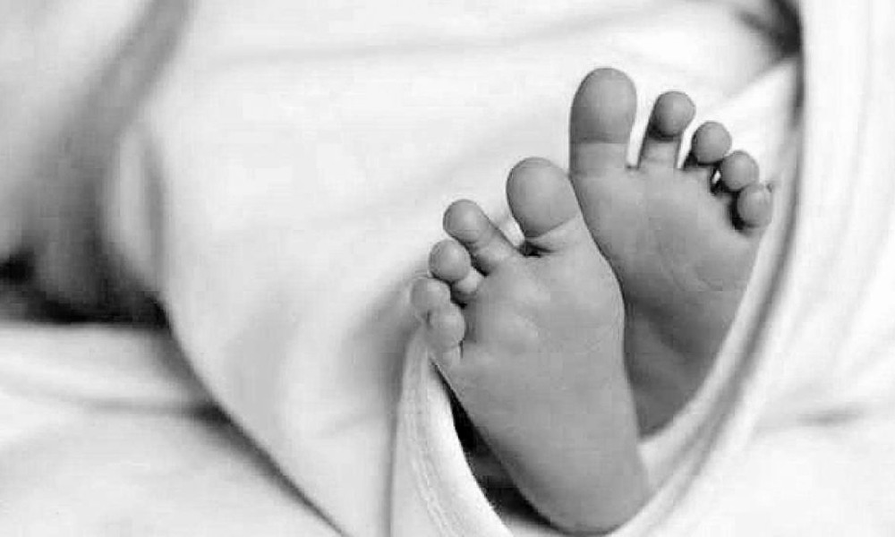 नवलपुरमा विद्यालय बसको ठक्करबाट चार वर्षीय बालिकाको मृत्यु
