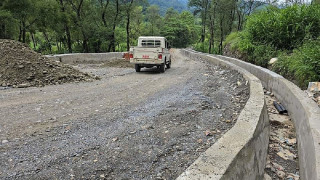लोकमार्गको बागलुङ–बिहुँ खण्डः नौ वर्षमा पाँचपटक म्याद थप, पुनः ठेक्काको तयारी