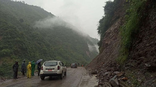 मकवानपुर हुँदै काठमाडौँ आउने  सवारीका लागि वैकल्पिक मार्ग