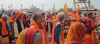 मिथिला मध्यमा परिक्रमाको महोत्तरी यात्रा पूरा , यात्री धनुषा प्रस्थान