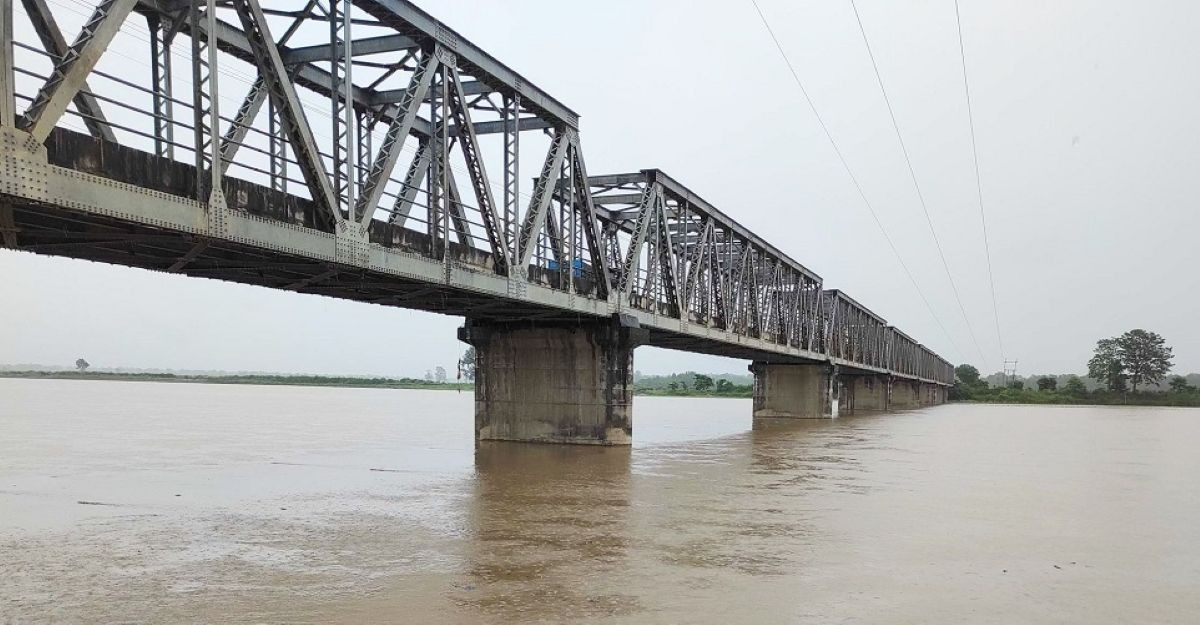 राप्ती नदीमा निर्माणाधीन पुलको ७५ प्रतिशत काम पूरा
