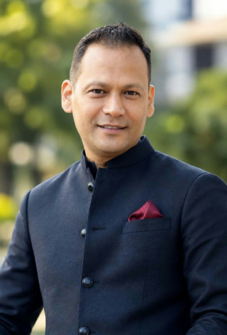 काठमाडौं महानगरमा कांग्रेस सभापति निर्विरोध निर्वाचित सुसन वैद्य को हुन् ?