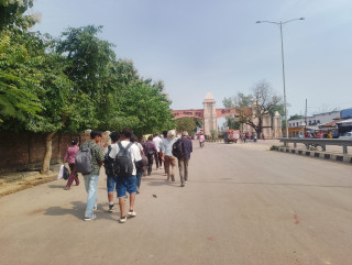 सीमापारी जाने उपभोक्ता घट्दै, नेपालगञ्जमा बढ्यो चहलपहल
